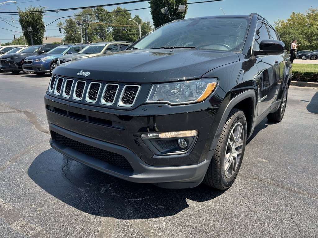 Used 2018 Jeep Compass Latitude with VIN 3C4NJCBB6JT136706 for sale in Lexington, KY