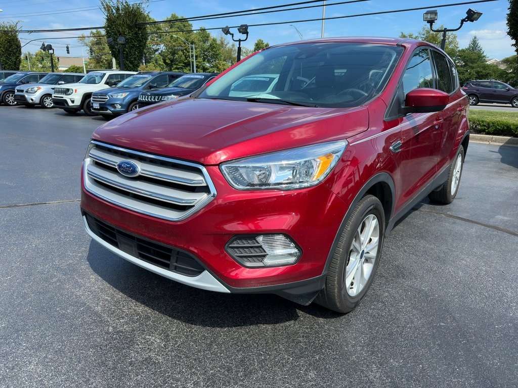 Used 2019 Ford Escape SE with VIN 1FMCU9GD6KUC48419 for sale in Lexington, KY